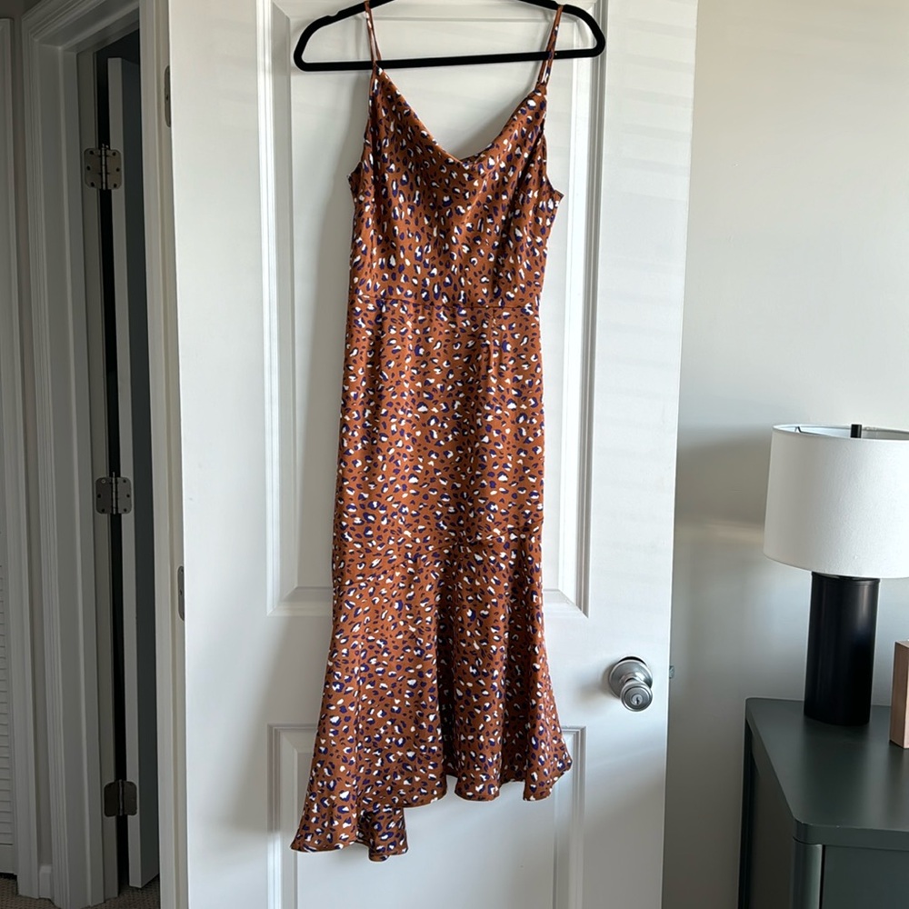 JOA cheetah dress